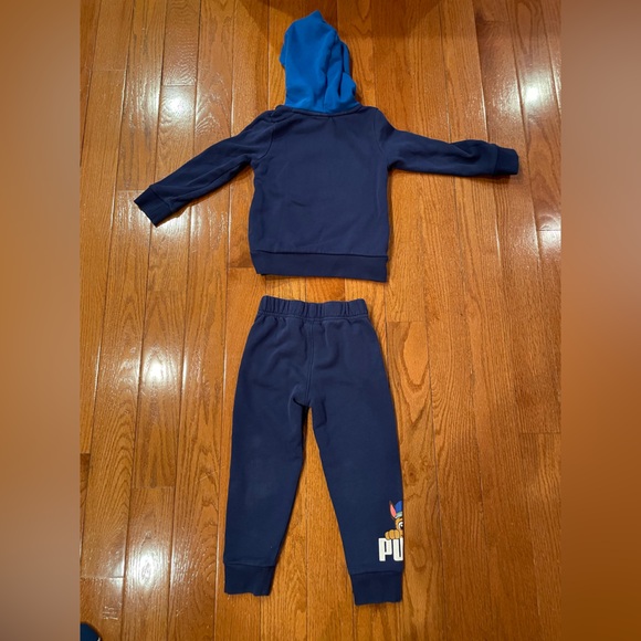 PUMA x PAW PATROL Toddler Sweatsuit Size 4 - Picture 6 of 6